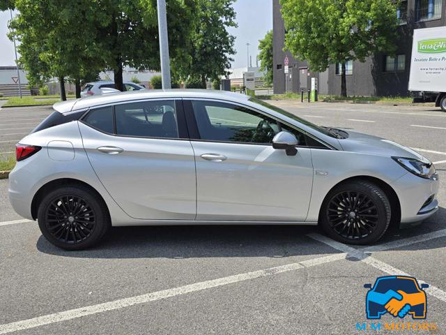 OPEL Astra usata, con Airbag Passeggero