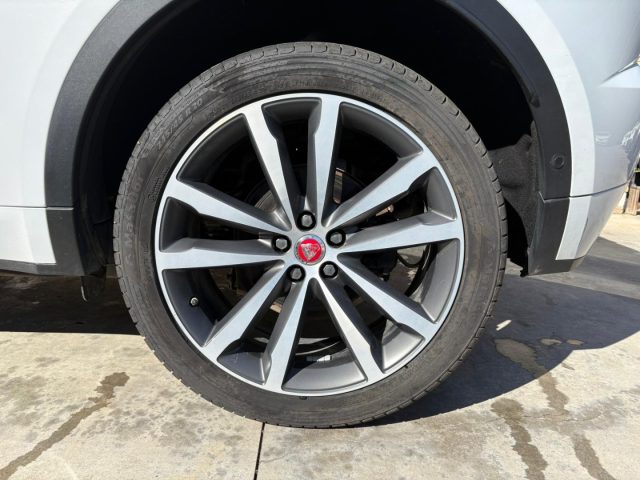 JAGUAR E-Pace usata, con Interni in pelle