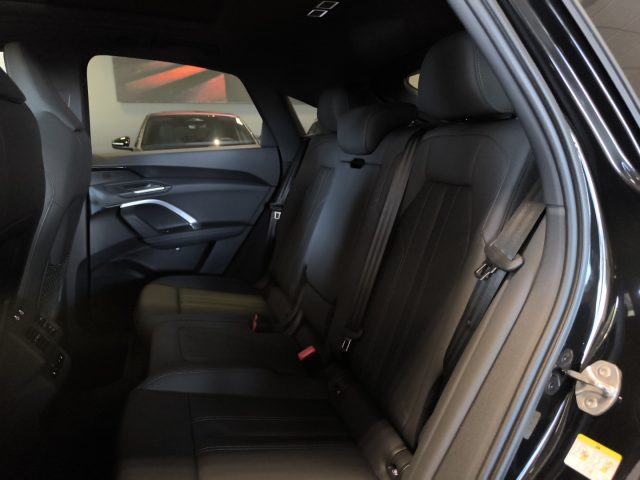 AUDI Q5 usata, con USB
