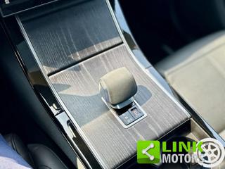 LAND ROVER Range Rover Velar usata, con Sedili riscaldati
