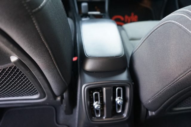 VOLVO XC40 usata, con Riconoscimento dei segnali stradali