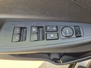 HYUNDAI Tucson usata, con Specchietti laterali elettrici