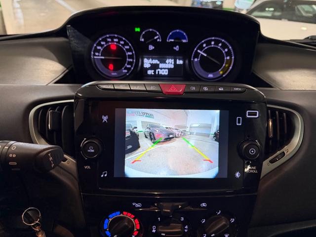 LANCIA Ypsilon usata, con Park Distance Control