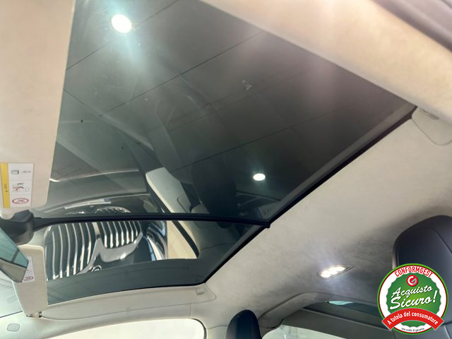 TESLA Model X usata, con Controllo trazione