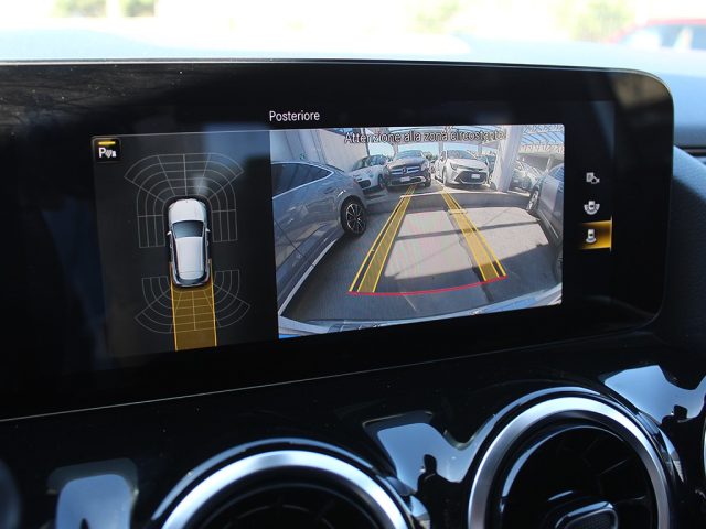 MERCEDES-BENZ GLA 200 usata, con Vivavoce