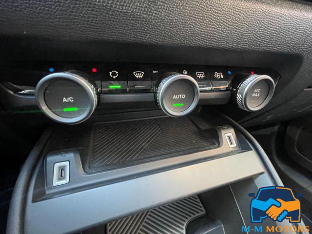 CITROEN E-C4 usata, con Sistema di navigazione