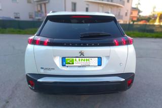 PEUGEOT 2008 usata, con Autoradio