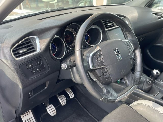 DS AUTOMOBILES DS 4 usata, con Interni in pelle