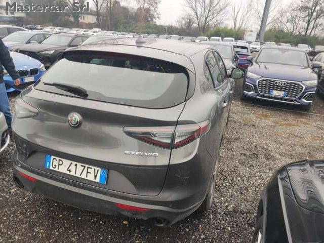 ALFA ROMEO Stelvio usata, con Airbag Passeggero