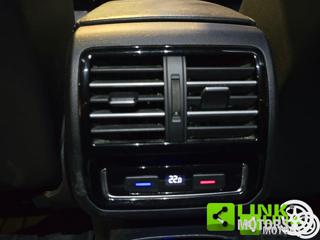 VOLKSWAGEN Passat usata 43