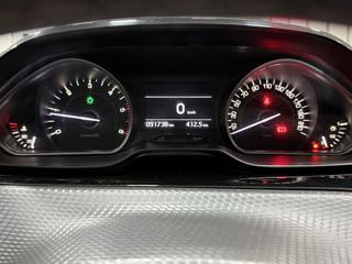 PEUGEOT 208 usata, con Fendinebbia
