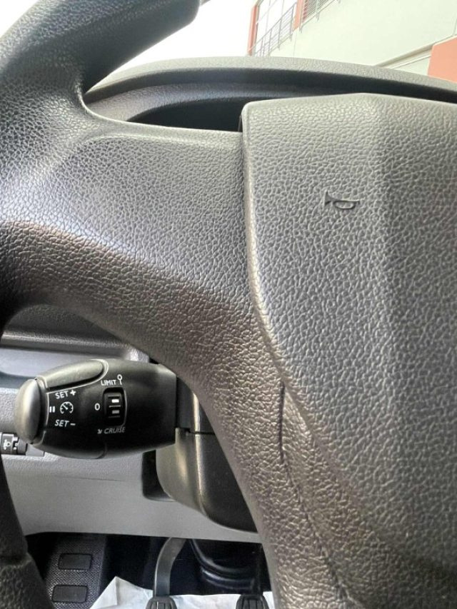 PEUGEOT Expert usata, con Climatizzatore