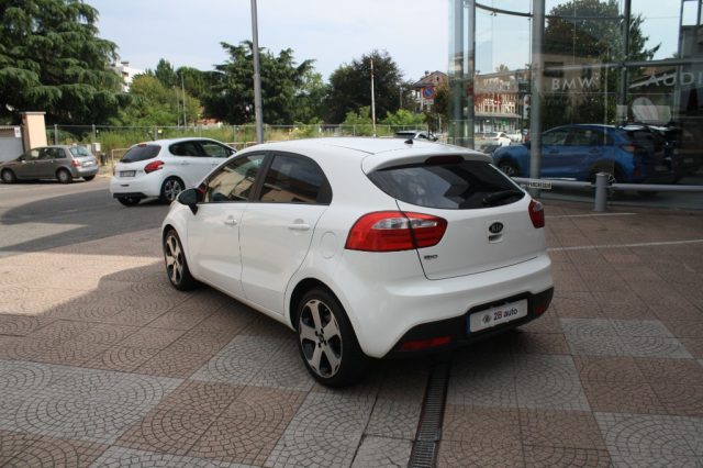 KIA Rio usata, con Airbag laterali