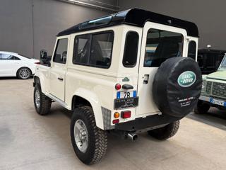 LAND ROVER Defender usata, con Kit antipanne
