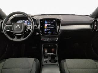 VOLVO XC40 usata, con Controllo trazione