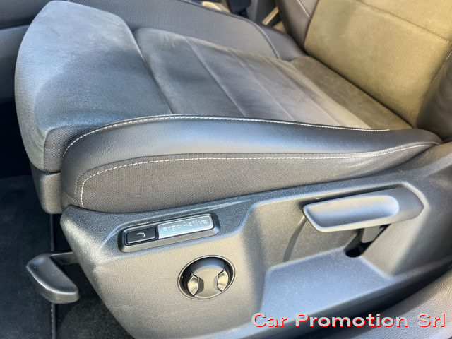 VOLKSWAGEN T-Roc usata, con Bracciolo