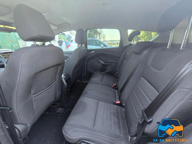 FORD Kuga usata, con Sedile posteriore sdoppiato