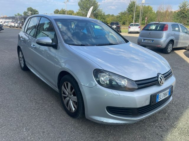 VOLKSWAGEN Golf usata, con Autoradio