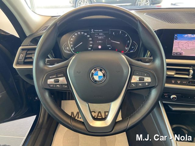 BMW 320 usata, con Controllo automatico clima