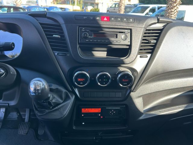 IVECO Daily usata, con Lettore CD
