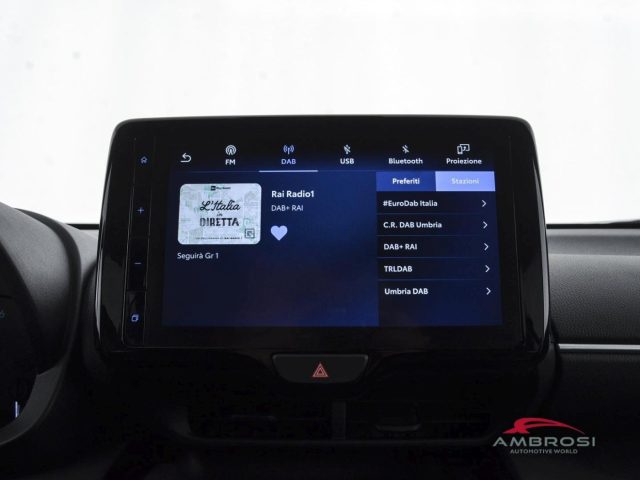 TOYOTA Yaris Cross usata 13