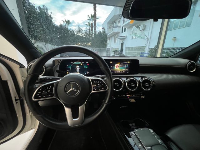 MERCEDES-BENZ A 180 usata, con Controllo elettronico della corsia