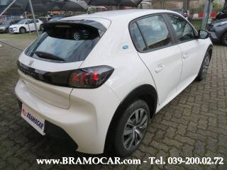PEUGEOT 208 usata, con Autoradio