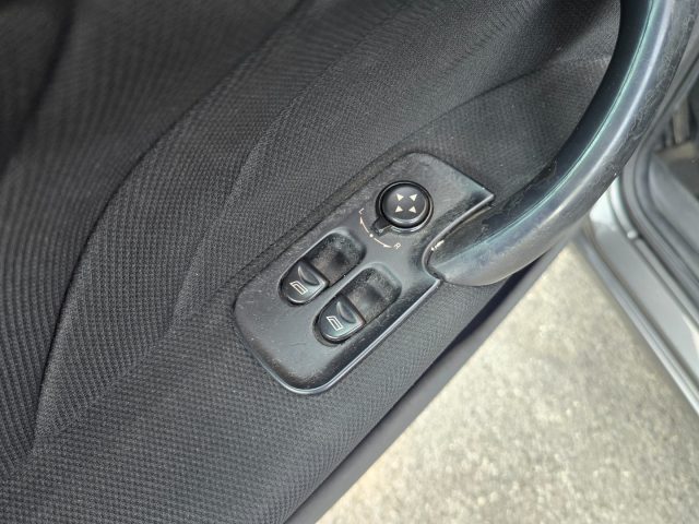 ALFA ROMEO 147 usata 47