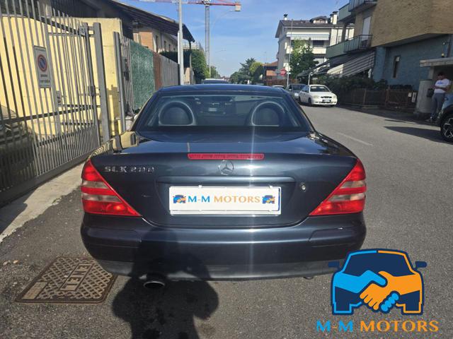 MERCEDES-BENZ SLK 200 usata, con Alzacristalli elettrici