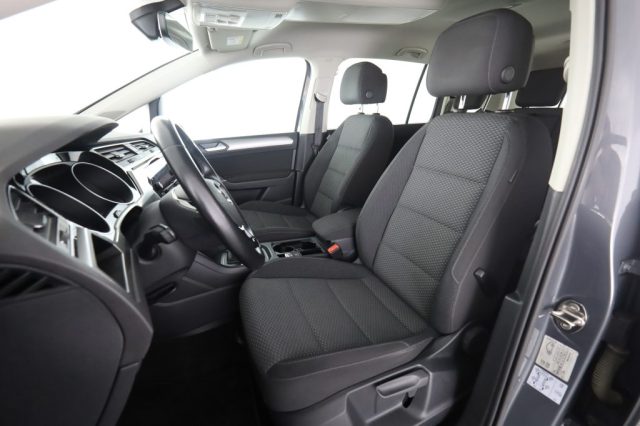 VOLKSWAGEN Touran usata 2