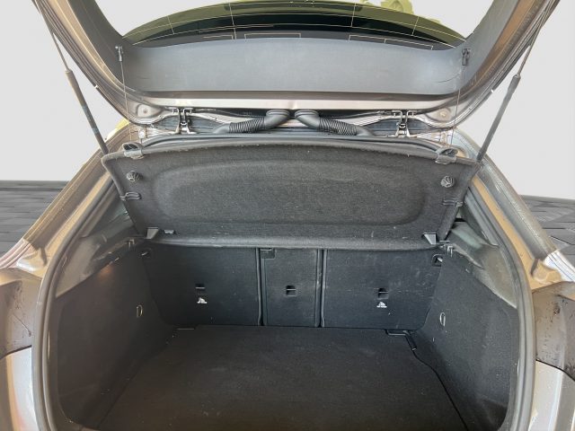 MERCEDES-BENZ A 180 usata 9