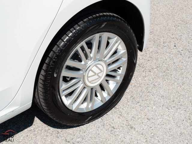 VOLKSWAGEN up! usata, con Frenata d