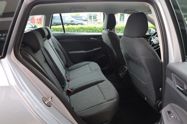 VOLKSWAGEN Golf usata 107