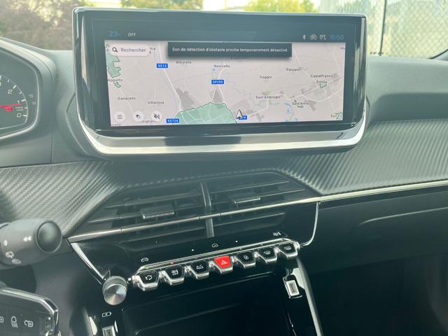 PEUGEOT 2008 usata, con Cruise Control