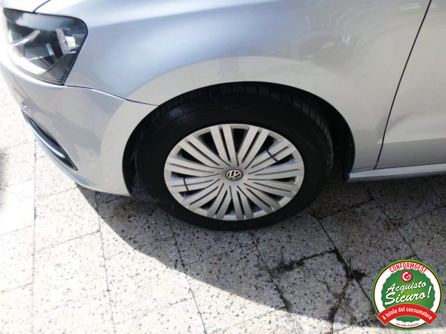 VOLKSWAGEN Polo usata, con Frenata d