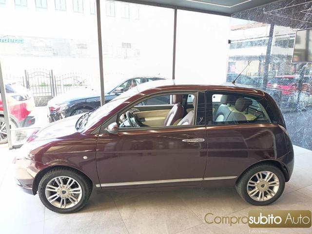 LANCIA Ypsilon usata, con Servosterzo