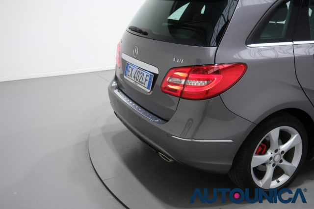 MERCEDES-BENZ B 180 usata 43