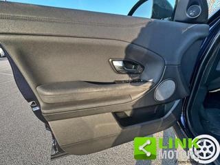 LAND ROVER Range Rover Evoque usata, con Trazione integrale
