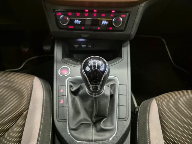 SEAT Ibiza usata, con Sensori di parcheggio posteriori