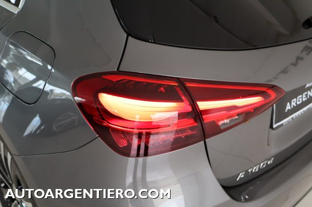 MERCEDES-BENZ A 180 usata, con Isofix