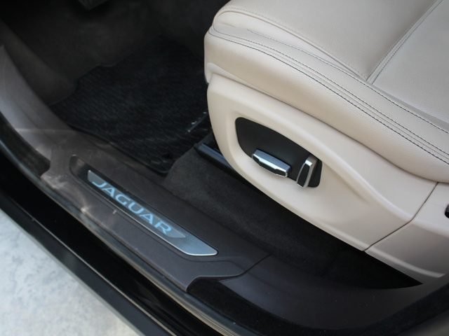 JAGUAR F-Pace usata, con Controllo elettronico della corsia