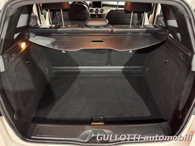 MERCEDES-BENZ B 180 usata, con Sensore di luce