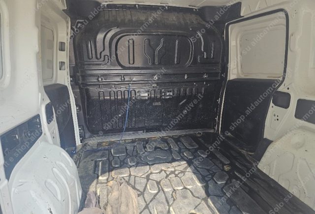 FIAT Doblo usata 8