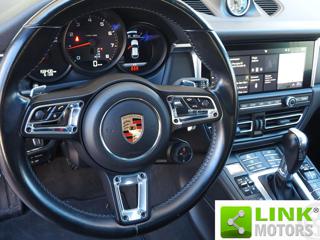 PORSCHE Macan usata, con Touch screen