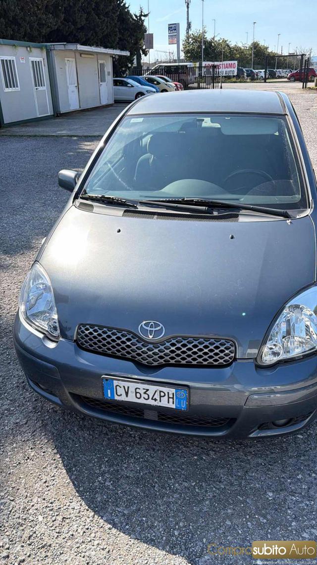 TOYOTA Yaris usata, con ABS