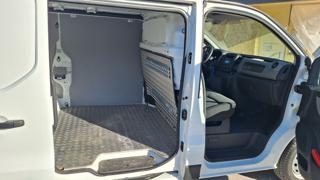 RENAULT Trafic usata 19