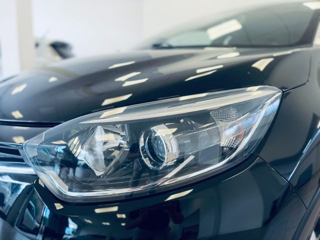 RENAULT Captur usata, con Autoradio