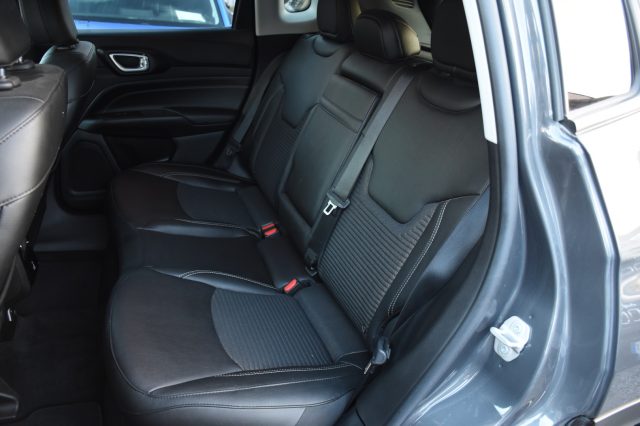 JEEP Compass usata, con Autoradio