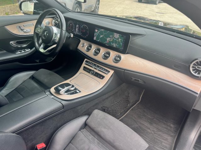 MERCEDES-BENZ E 220 usata, con Boardcomputer