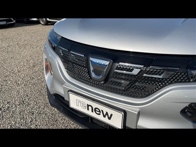 DACIA Spring usata, con USB